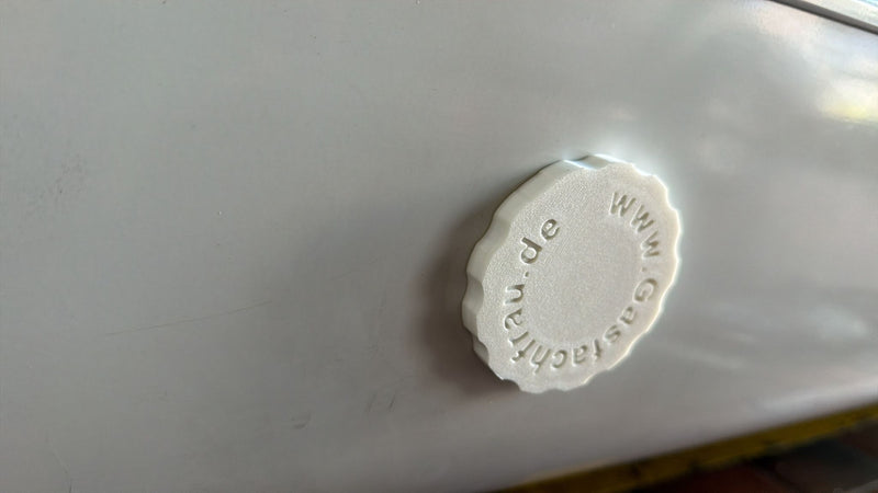 Laden Sie das Bild in Galerie -Viewer, 3D-Druck Verschlusskappe für Außenbetankungsstutzen
